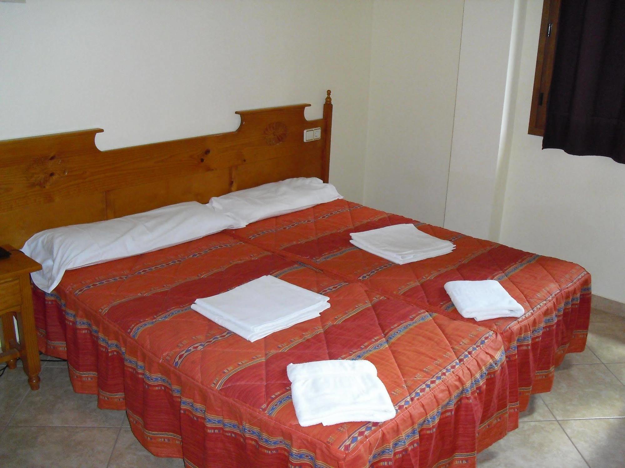Apartamentos Anem 3000 Arans Екстериор снимка